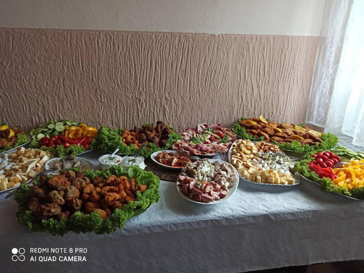 Penzion U Zeleneho Stromu Telnice Buitenkant foto